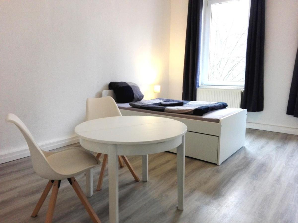 Monteurwohnung Bei Nina ツァイツ エクステリア 写真